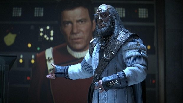 Klingon_ambassador_and_Kirk_image